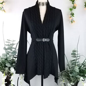 NEW!! Beautiful Cable Knit Cardigan